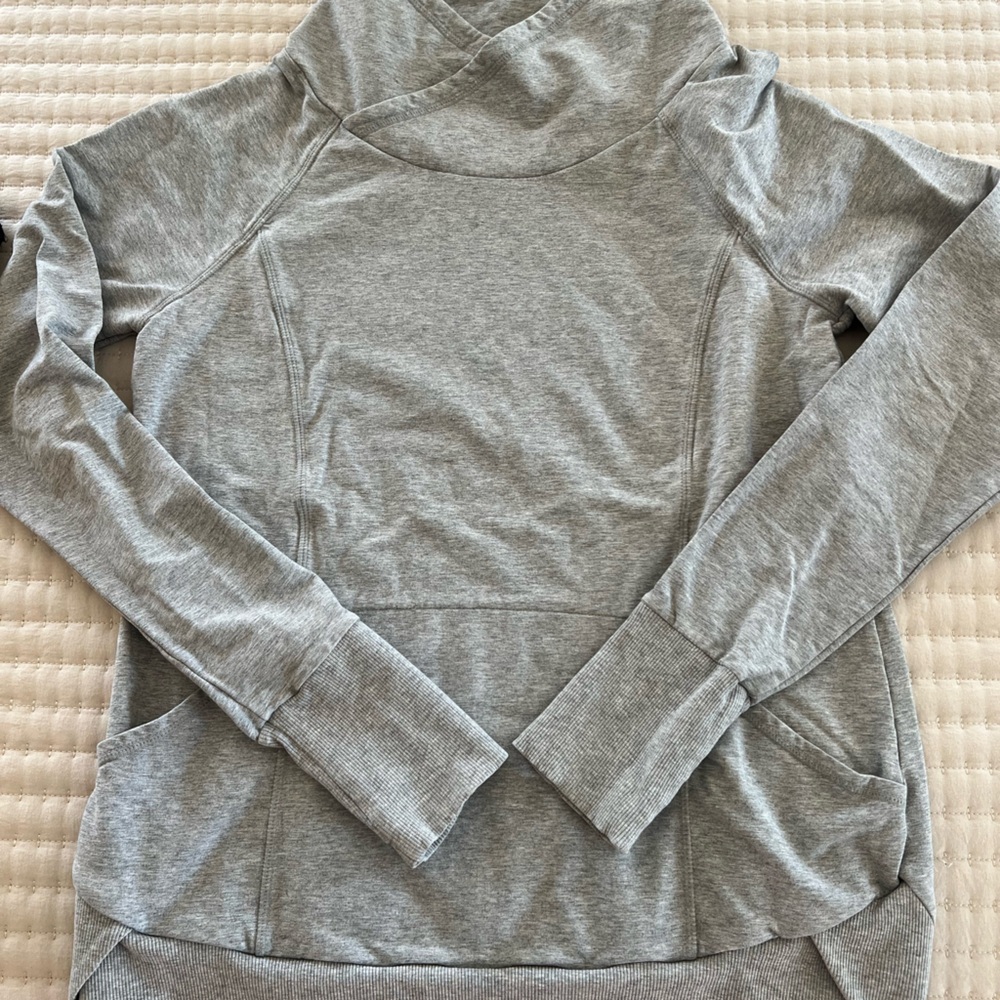Athleta Gray Long Sleeve Hoodie